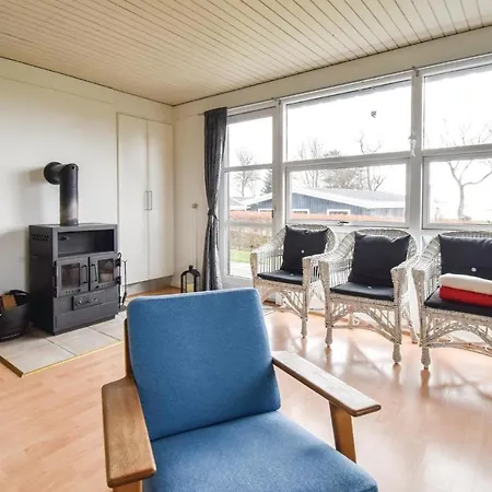 בית נופש Three-bedroom In